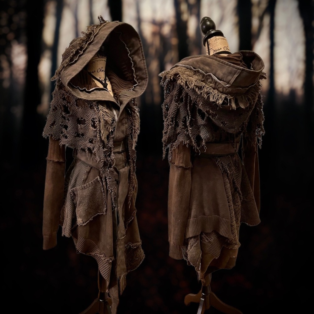 Stone Sparrow Threads Apostate Robe